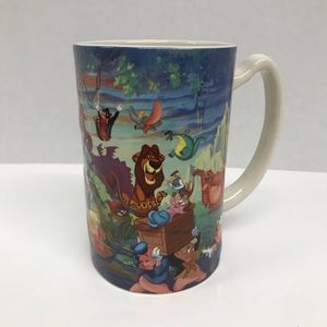 Walt Disney Animal Kingdom coffee Mug in EUC